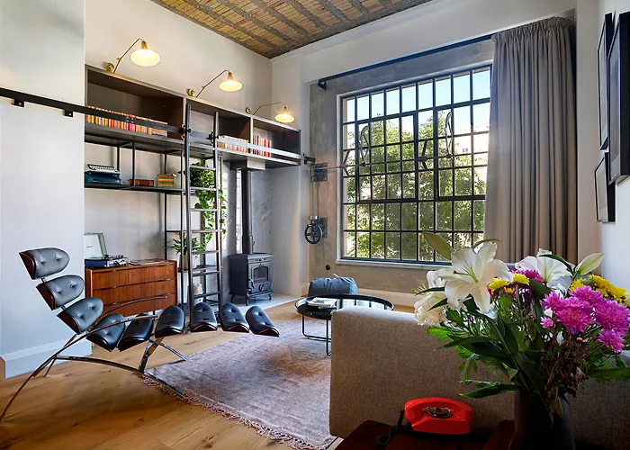 Foundry Suites